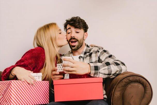 Amigo secreto: Saiba como arrasar no presente! - Uatt? Blog